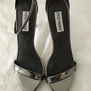 NFS - **$15 Clearance*** Steve Madden silver heels